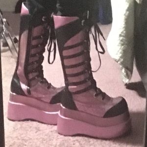 Demonia Bear25 Pinkandblack Platform 